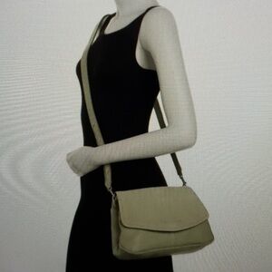 Lucky Brand Lyia Leather Large Crossbody Bag